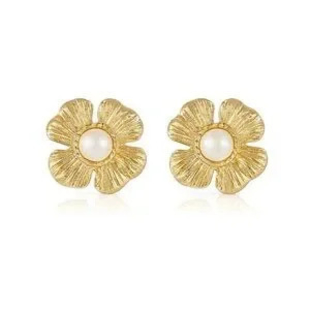 ??Gold Flower Stud Earrings
